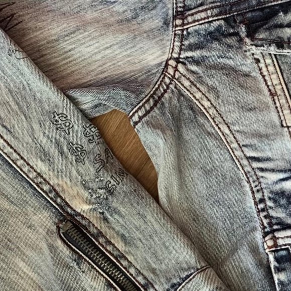 Jordan Craig Legacy Edition Graffiti Denim Jacket - Picture 2 of 12